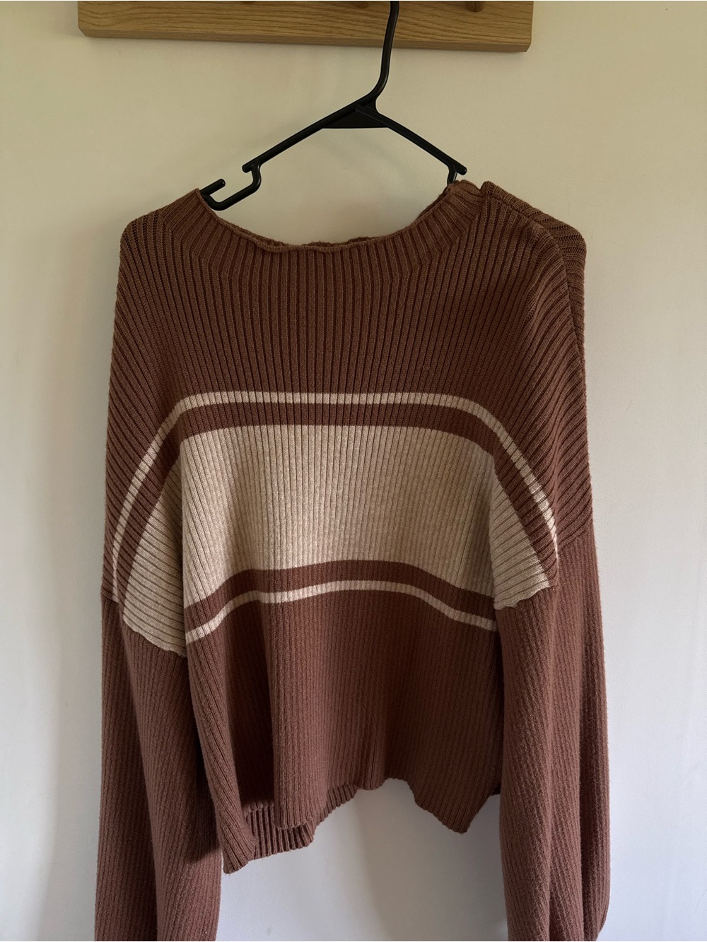 vestique Brown and Cream Stripe Ribbed Crew Sweater